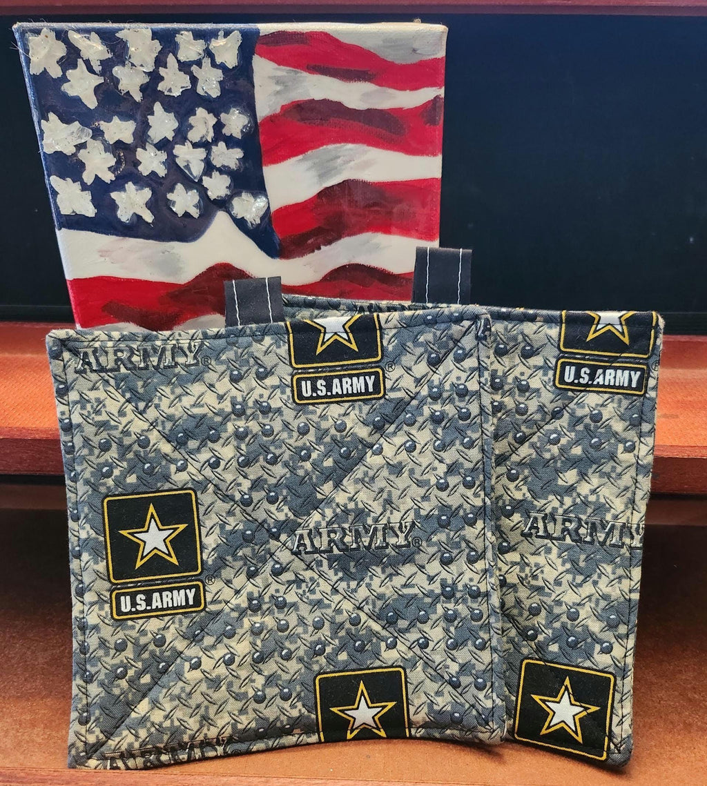 Military Branch Potholders, Patriotic Kitchen Decor, Veteran Gift (Set of 2)