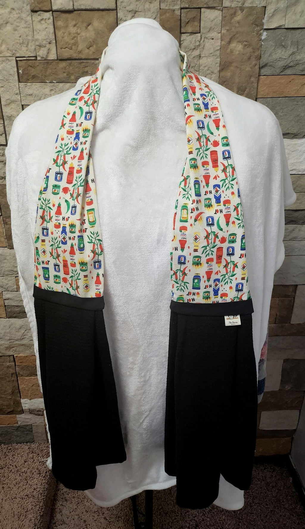 Handmade Kitchen Scarf with Tapered Neck – Cotton Fabric, Absorbent Towel Ends