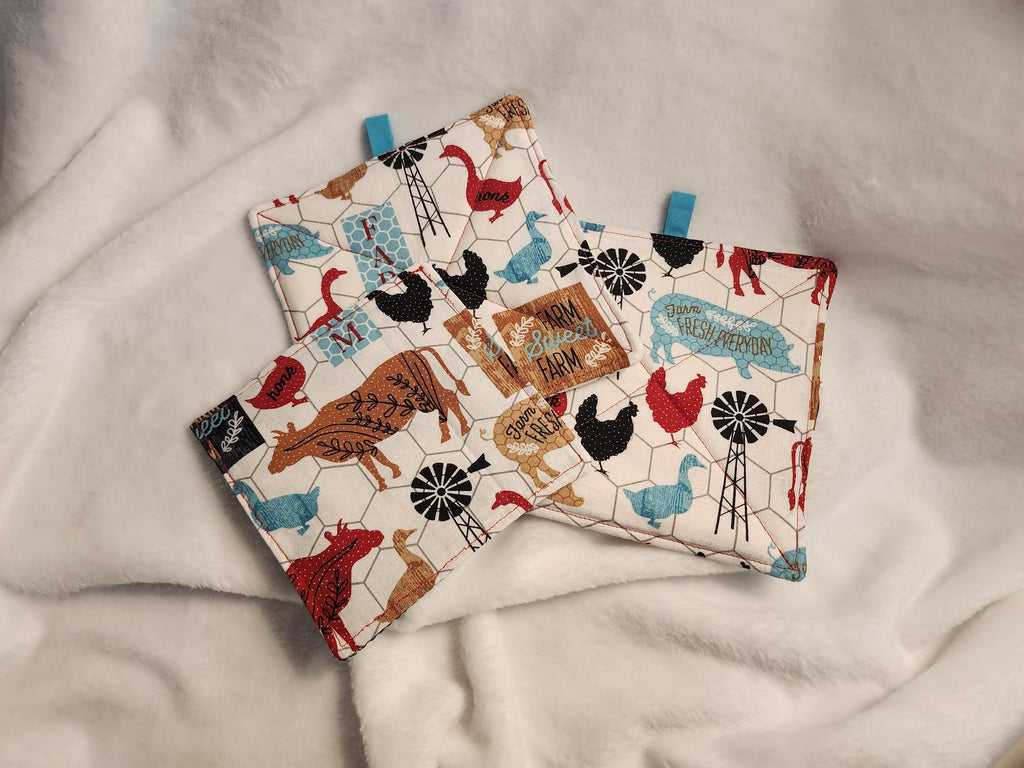 Rustic Farmhouse Potholders and Jar Opener Set Handmade Kitchen Must Haves