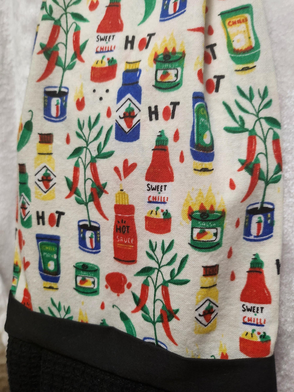 Handmade Kitchen Scarf with Tapered Neck – Cotton Fabric, Absorbent Towel Ends