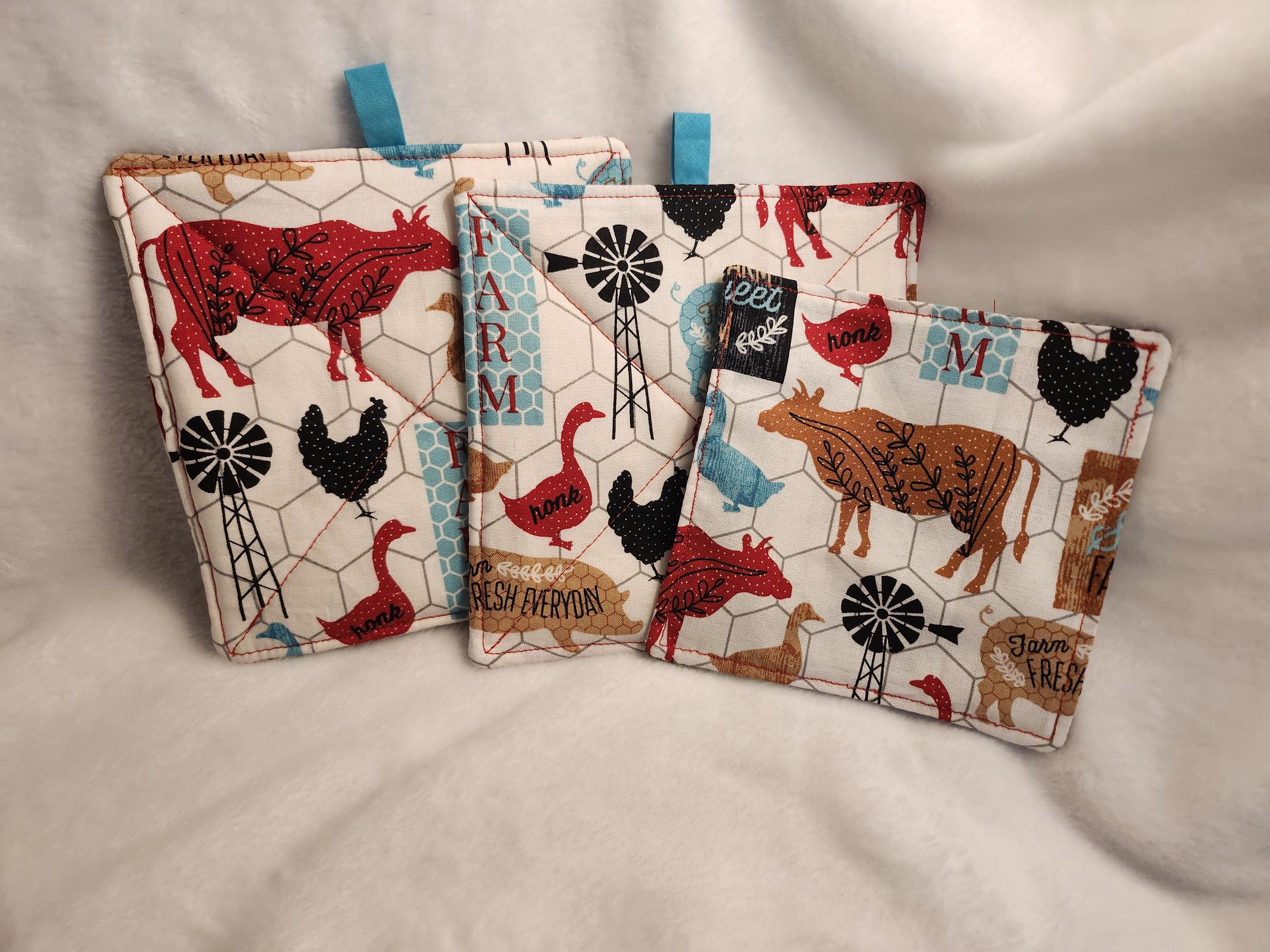 Rustic Farmhouse Potholders and Jar Opener Set Handmade Kitchen Must Haves